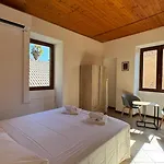 Haus Apartament *