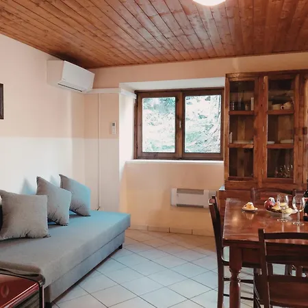 Haus Trarego